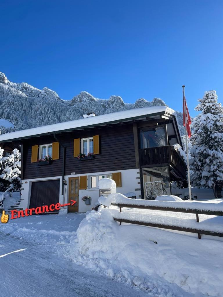 Free Spirit Chalet Fluehli Bagian luar foto